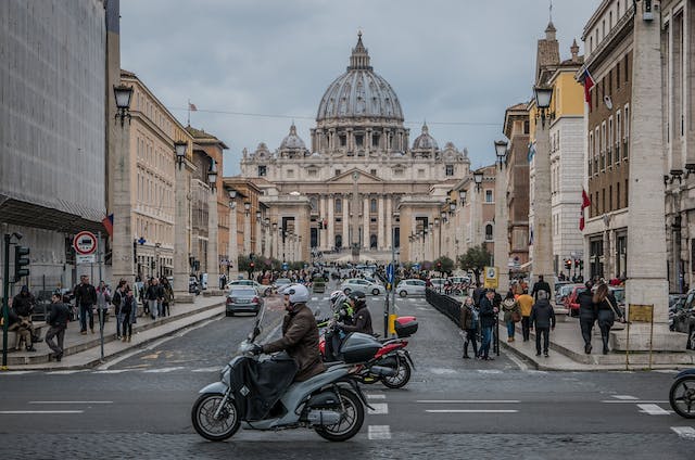 Come descrivere la magia della città eterna: Roma